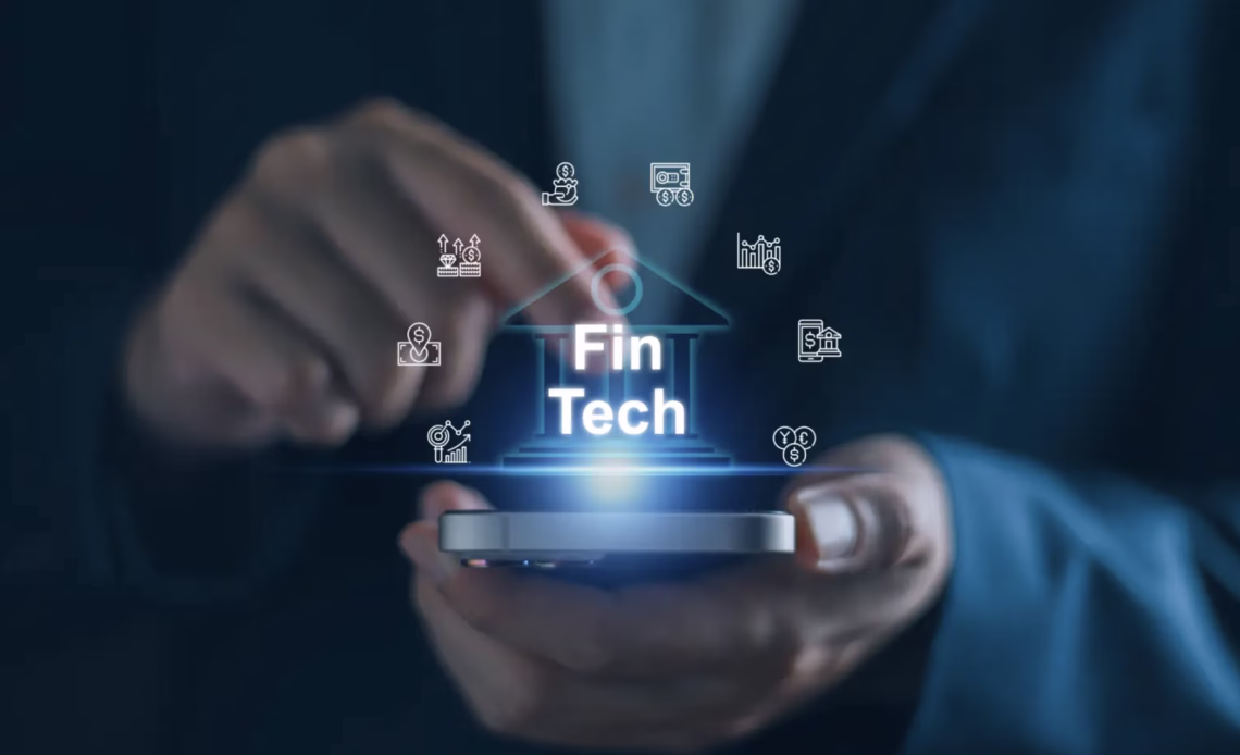 Como saber se uma fintech é auditada por empresa independente?